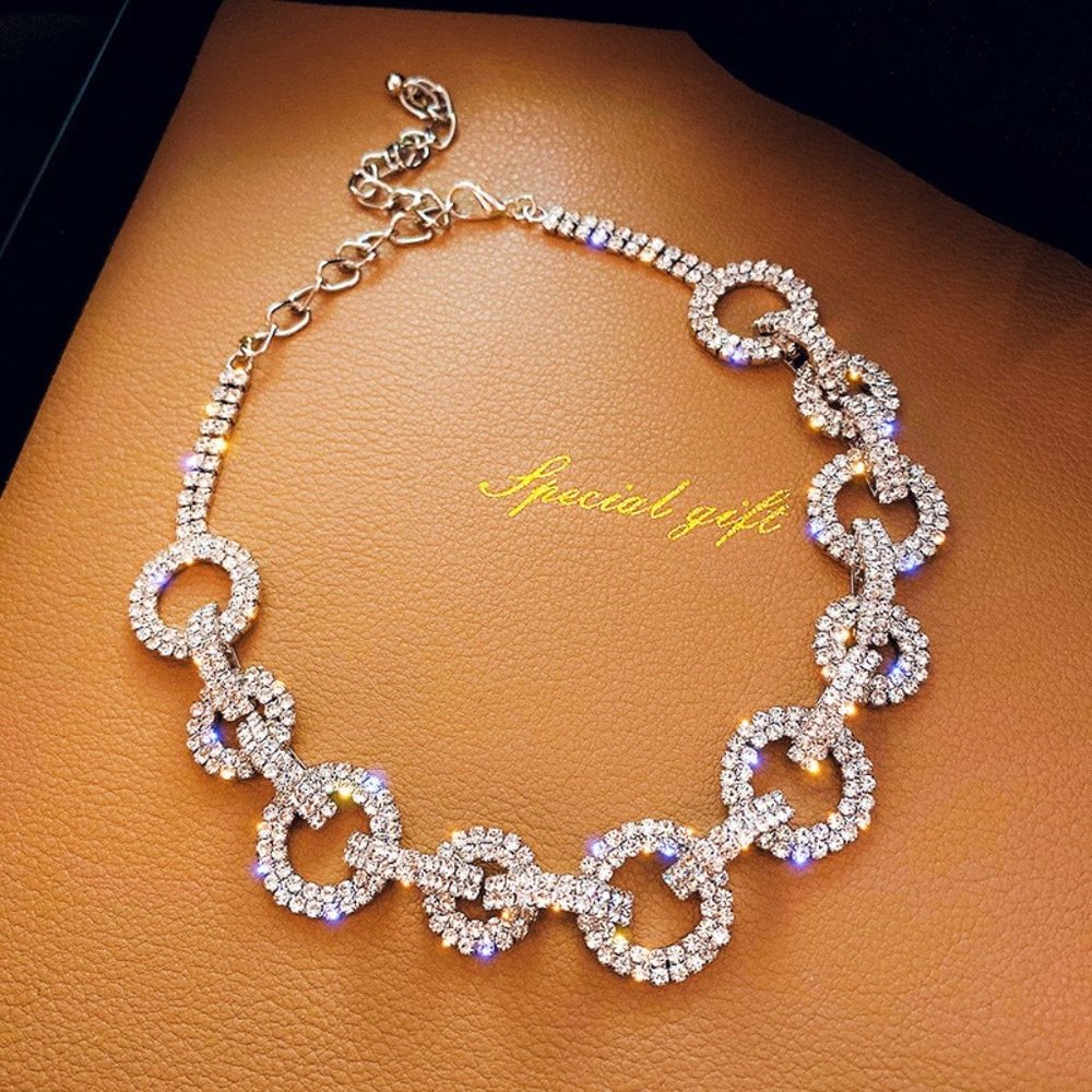 Rhinestone Choker Necklace - Picture 5 of 5